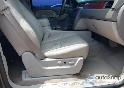 2010 Chevrolet Tahoe Ltz from USA, damaged, VIN 1GNUCCE07AR241576